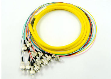As ligações em ponte da fibra do único modo de FC UPC amarelam o comprimento do costume da perda do retorno da cor 50dB