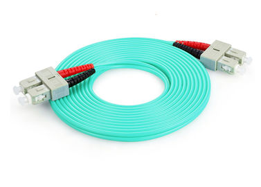 revestimento do PVC/LSZH do conector do SC UPC do cabo de remendo da fibra 10GB multimodo